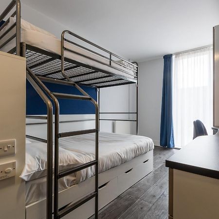 Destiny Student - Holyrood Apartment Единбург Екстериор снимка