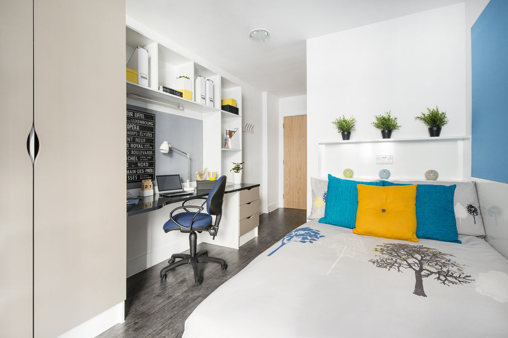 Destiny Student - Holyrood Apartment Единбург Екстериор снимка